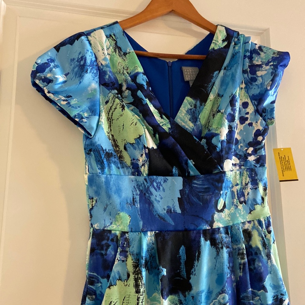 Artistic dress with pockets
